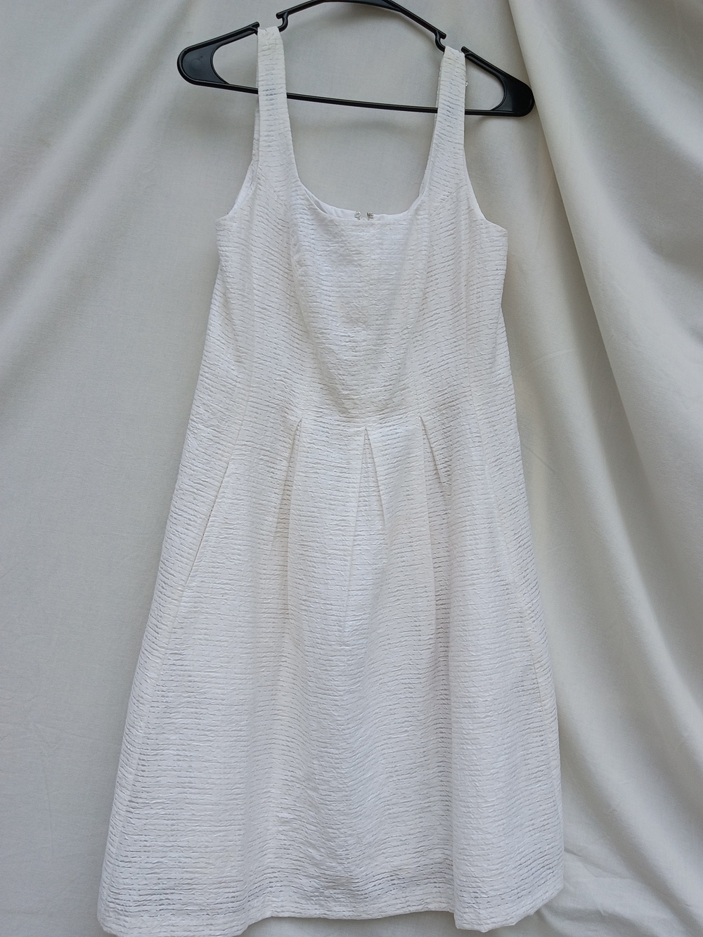 Nine West White Textured Scoop Neck Midi Dress